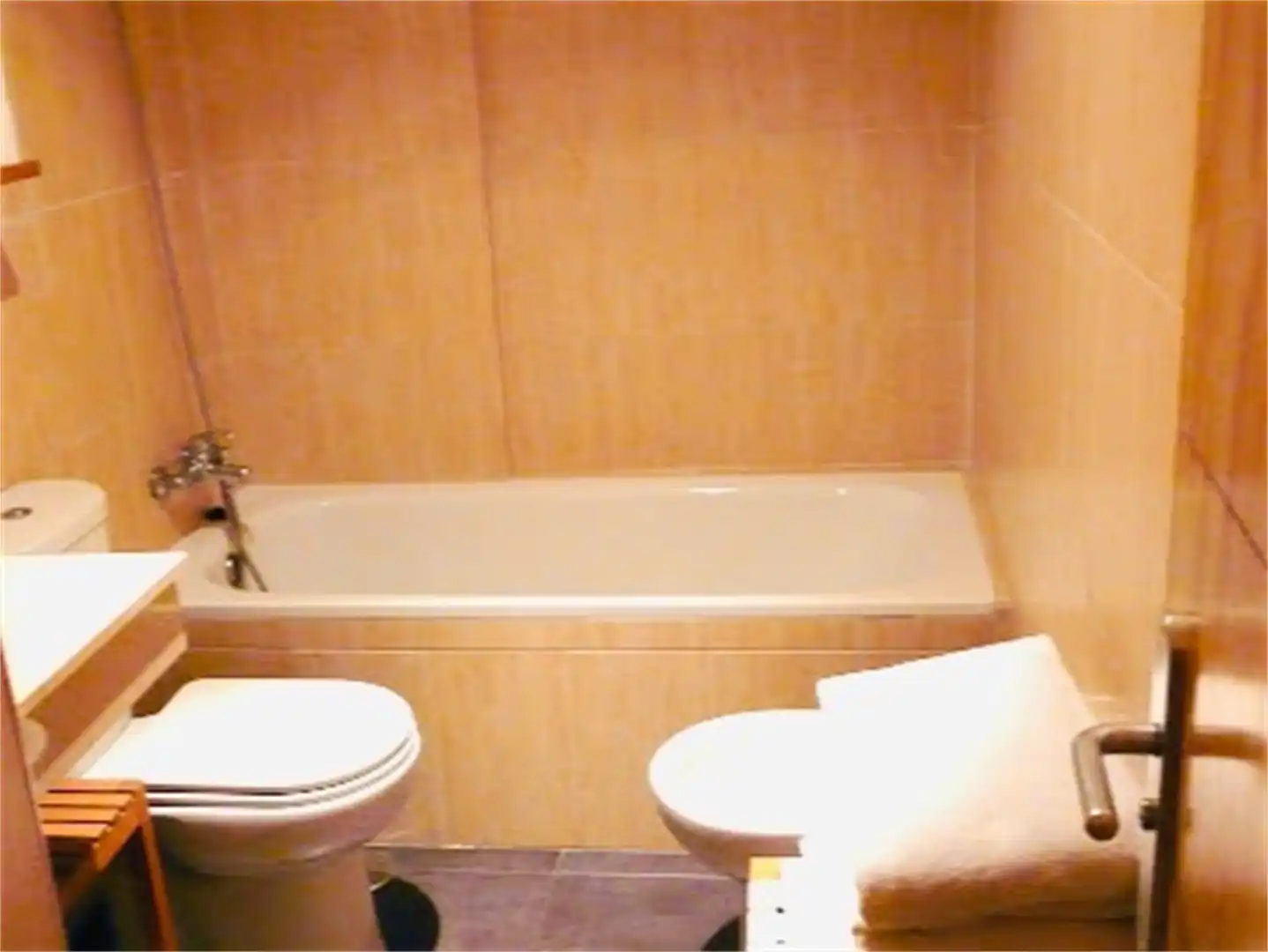 Piso en venta en Calle Virgen de las Nieves, Zona baja Baño de Piso en venta en Sierra Nevada con Calefacción, Trastero y Amueblado