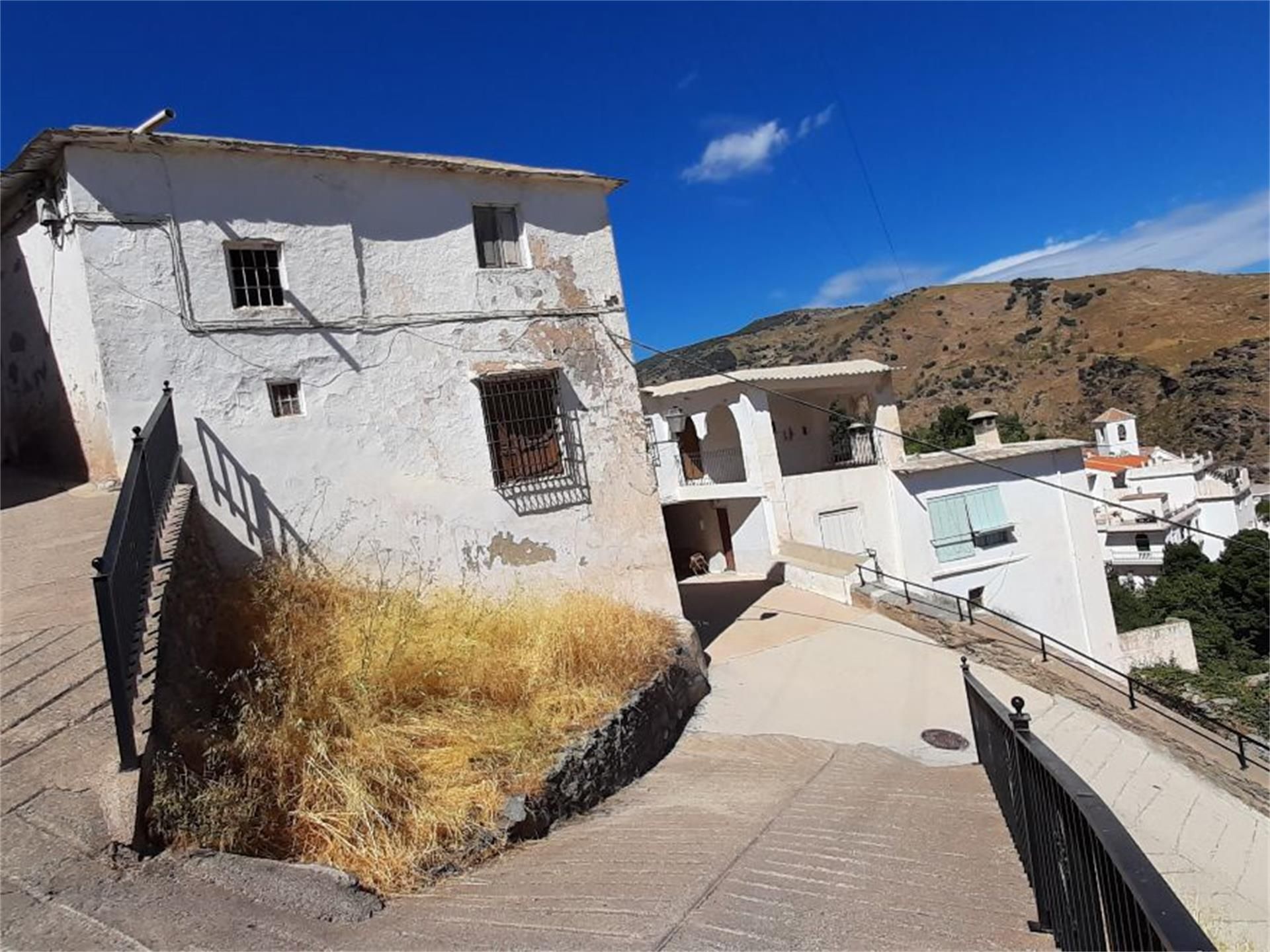 Exterior view of House or chalet for sale in Alpujarra de la Sierra  with Terrace and Balcony