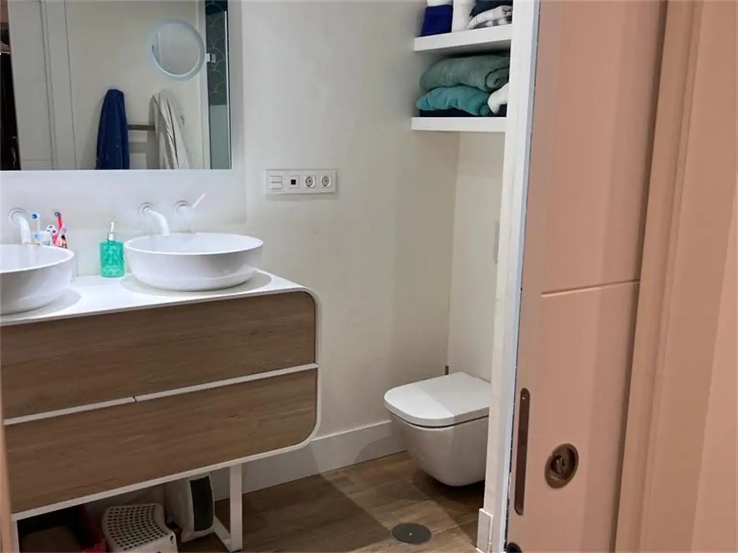 Wohnung zum Verkauf in Calle Colón, El Molinillo - Capuchinos Badezimmer von Wohnung zum Verkauf in Málaga Capital mit Klimaanlage