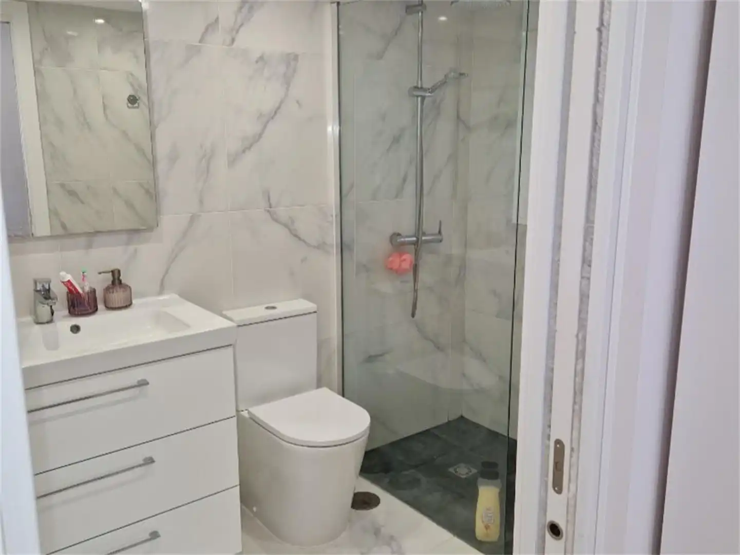 Houses for sale in Paseo de Cuba, Elviria Bathroom of Houses for sale in Marbella