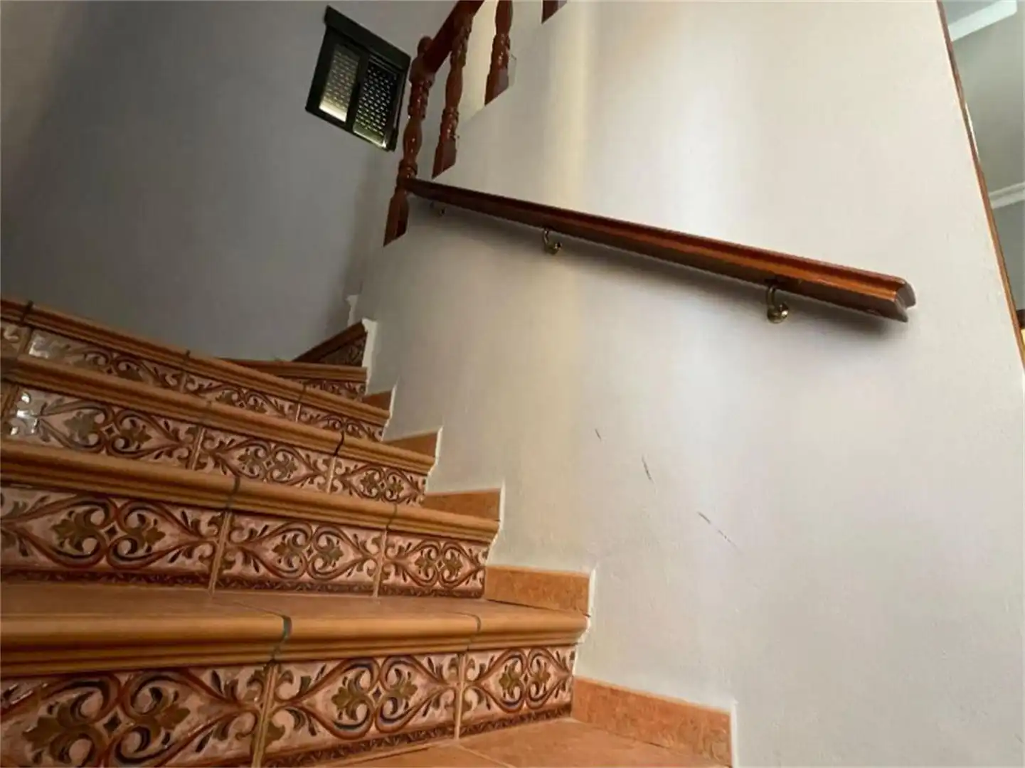Casa adosada en venta en Calle El Madroño, Hornachuelos Casa adosada en venta en Hornachuelos con Aire acondicionado, Calefacción y Terraza