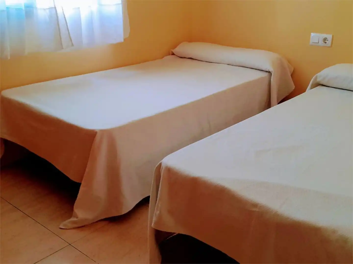 Habitación de Apartamento en venta en Gandia con Aire acondicionado, Calefacción y Terraza