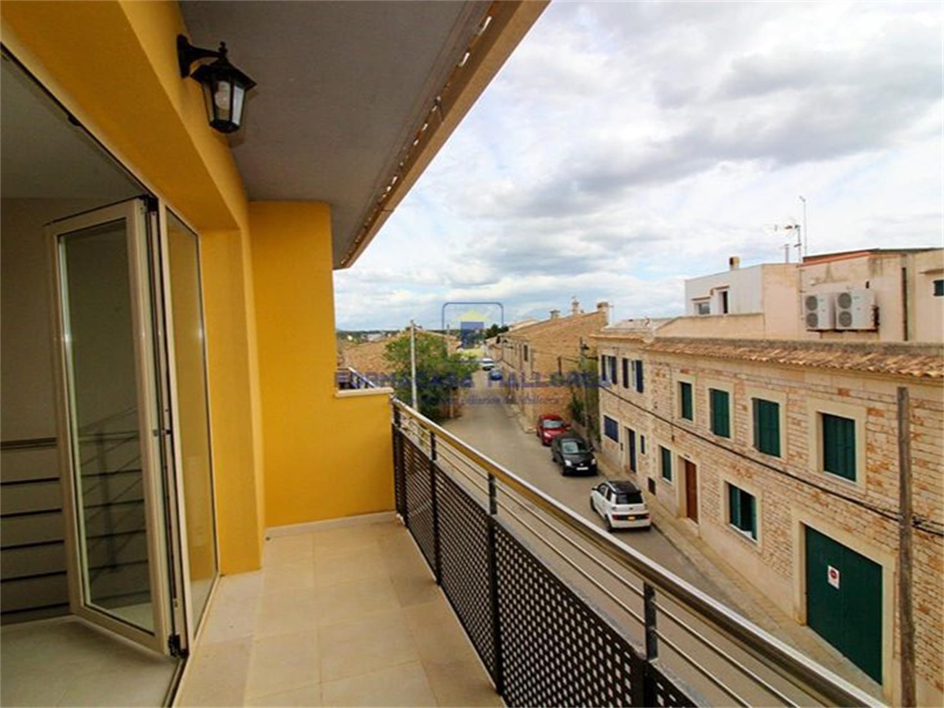 Vista exterior de Casa adosada en venda en Santanyí amb Aire condicionat, Terrassa i Balcó