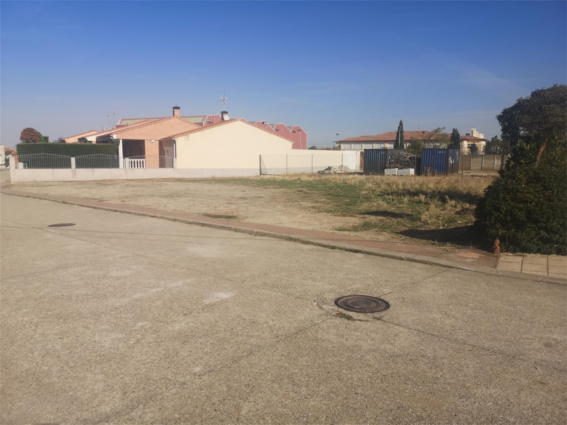 Land for sale in Macotera