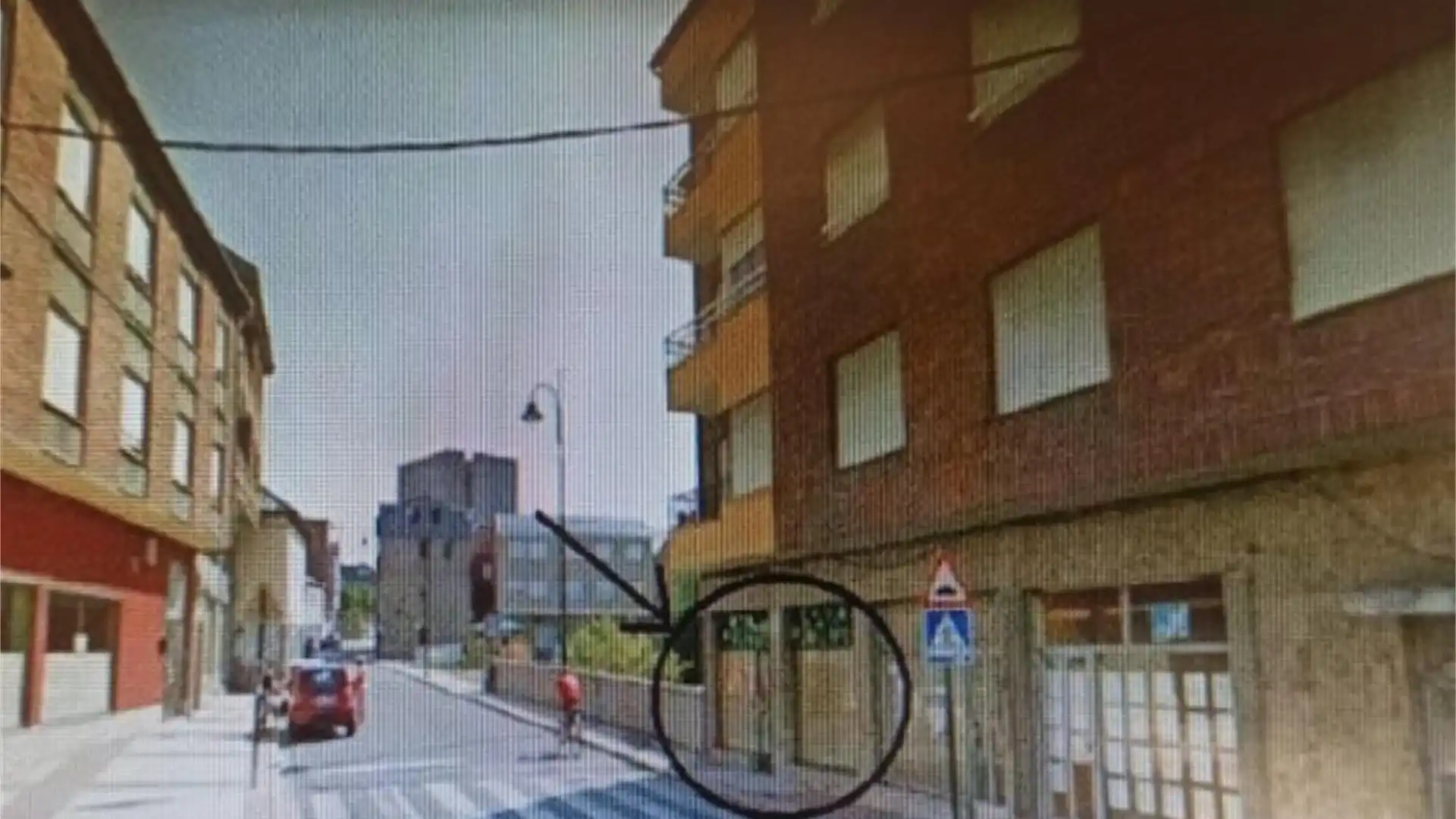 Vista exterior de Local en venta en Fabero