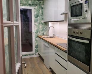 Kitchen of Flat for sale in  Madrid Capital  with Air Conditioner, Terrace and Balcony