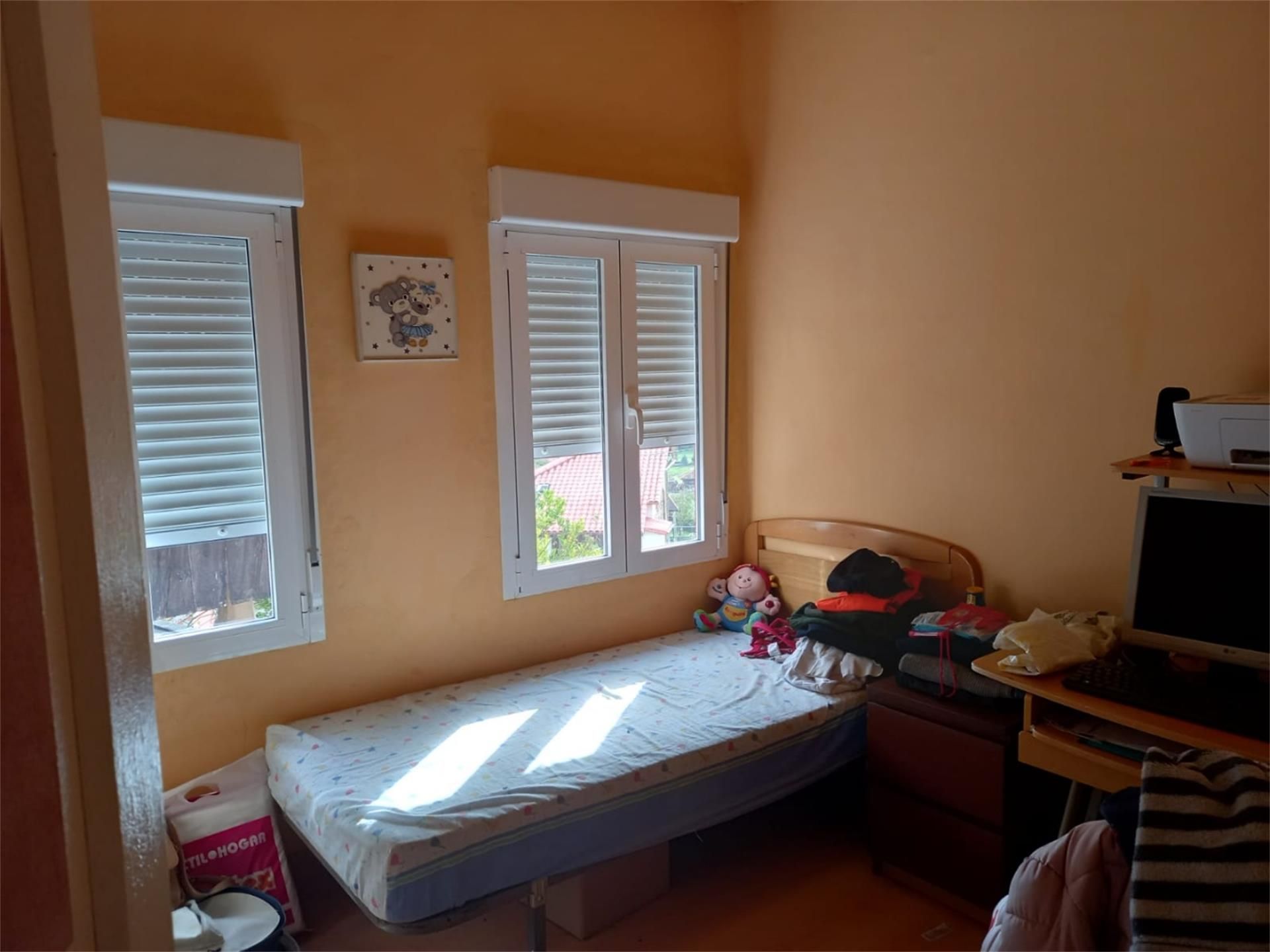 Bedroom of Country house for sale in Salas
