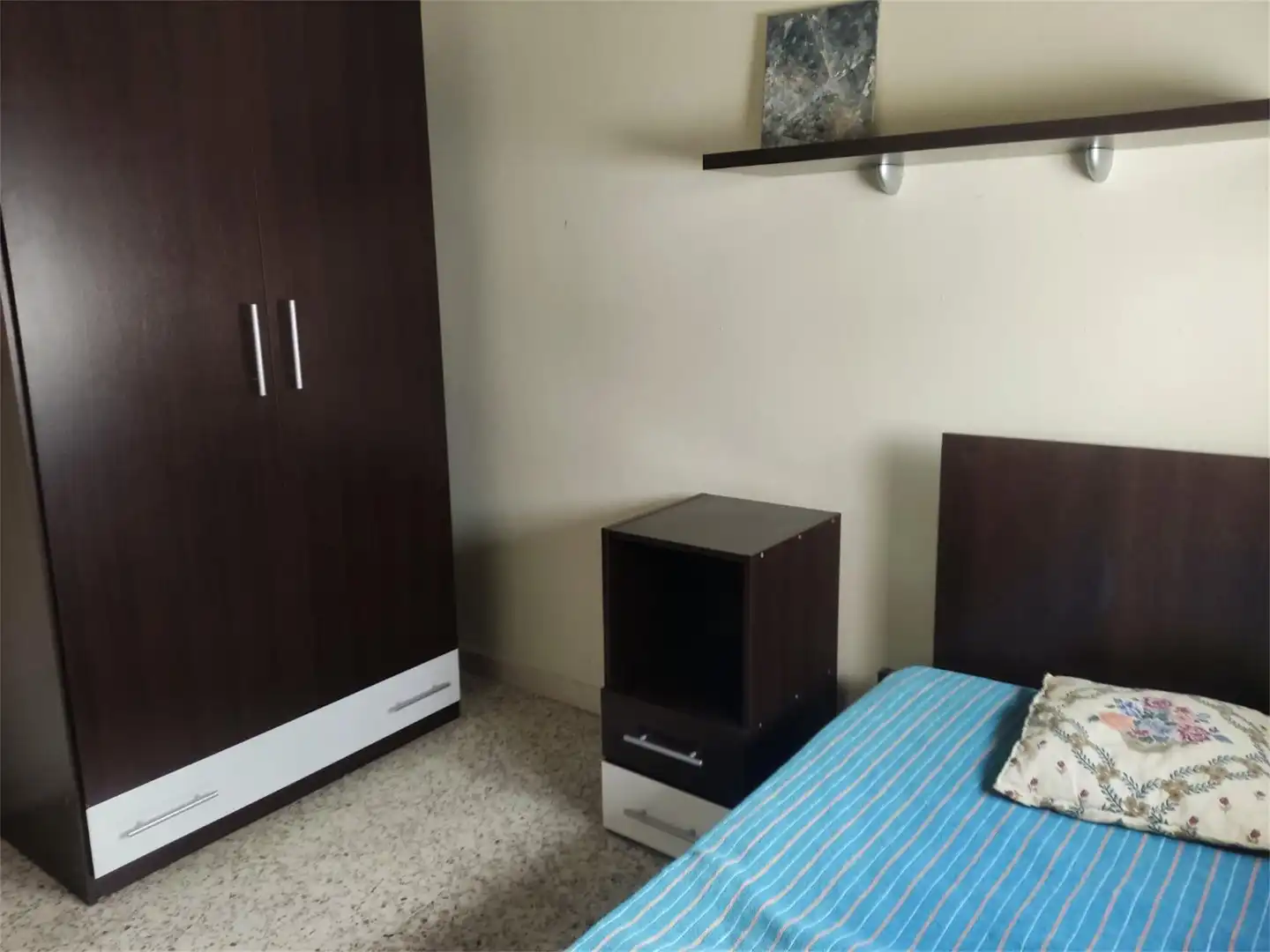 Wohnung zum Verkauf in Calle José María Pemán, La Paz Schlafzimmer von Wohnung zum Verkauf in Alcalá de Guadaira mit Klimaanlage, Terrasse und Balkon