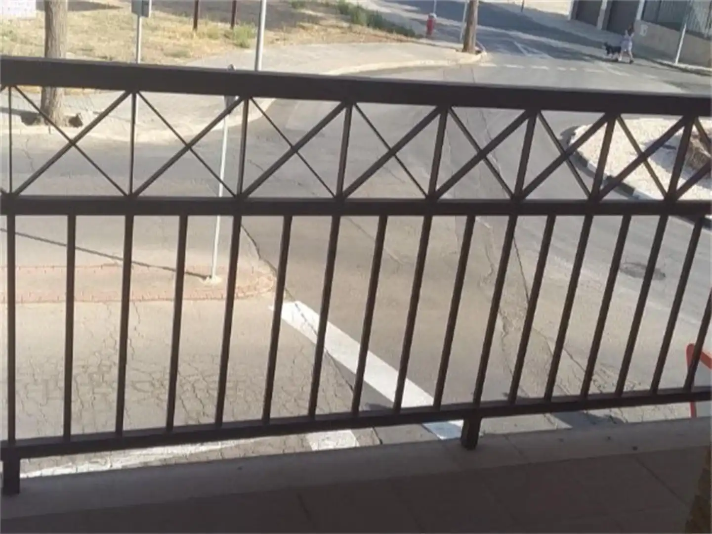 Terrasse von Einfamilien-Reihenhaus zur untervermieten in Daimiel mit Terrasse, Möbliert und Balkon