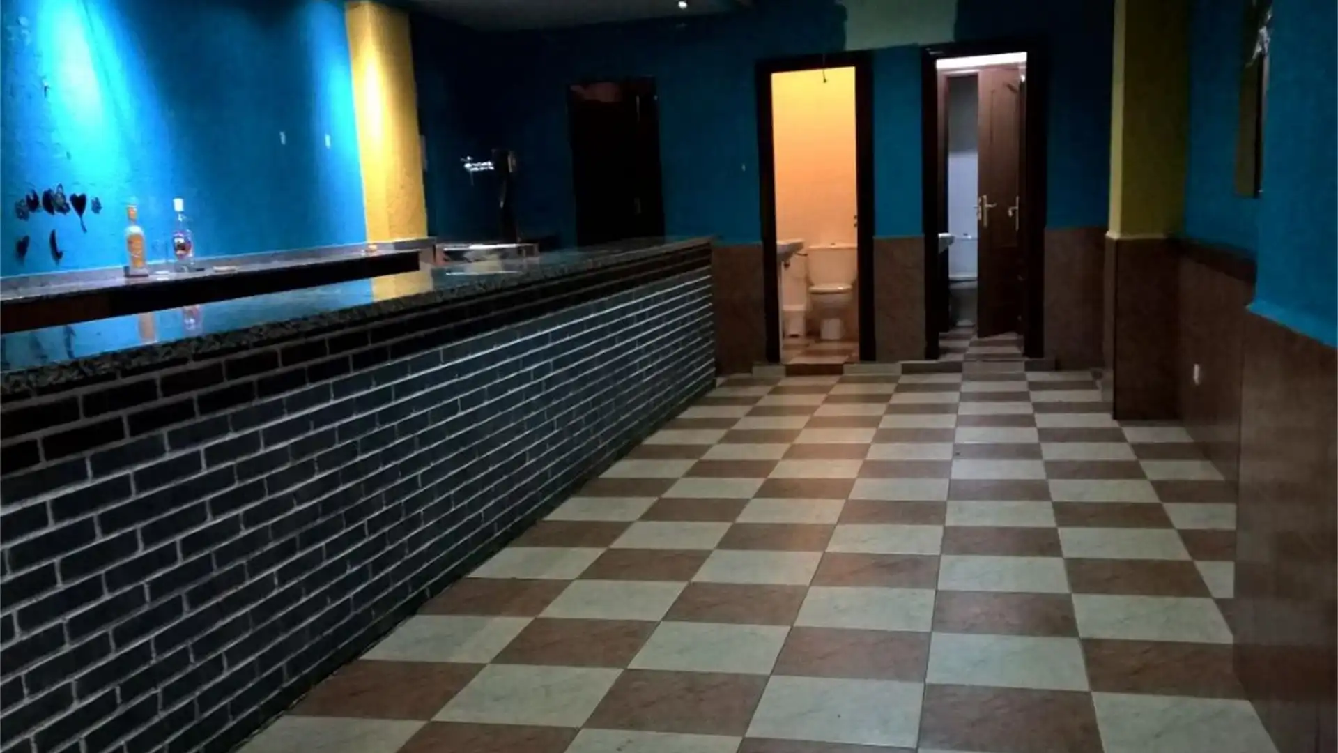 Local de alquiler en Calle Bolívar, Garrido Sur