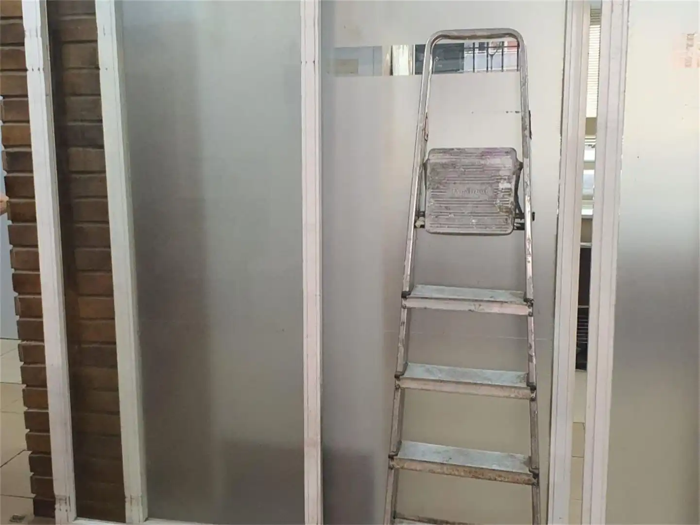Local de alquiler en Luis Milena, 7, Cobreros Viejo Baño de Local de alquiler en San Fernando