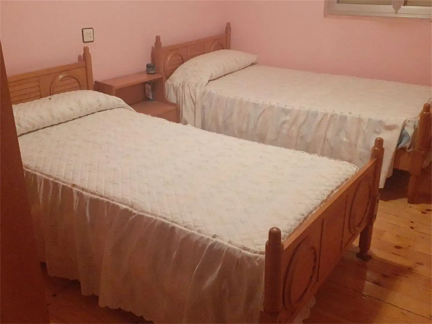 Planta baja en venta en Travesía del Barrero, San Miguel del Valle Habitación de Planta baja en venta en San Miguel del Valle con Amueblado