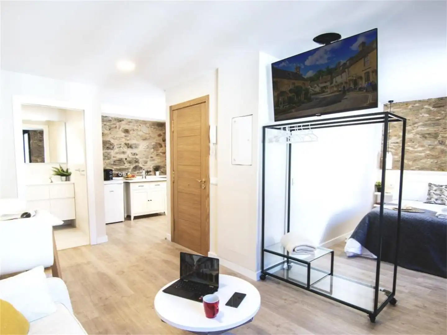 Wohnung zur Miete in Rúa Das Rodas, Casco Histórico Wohnung zur Miete in Rúa Das Rodas, Casco Histórico