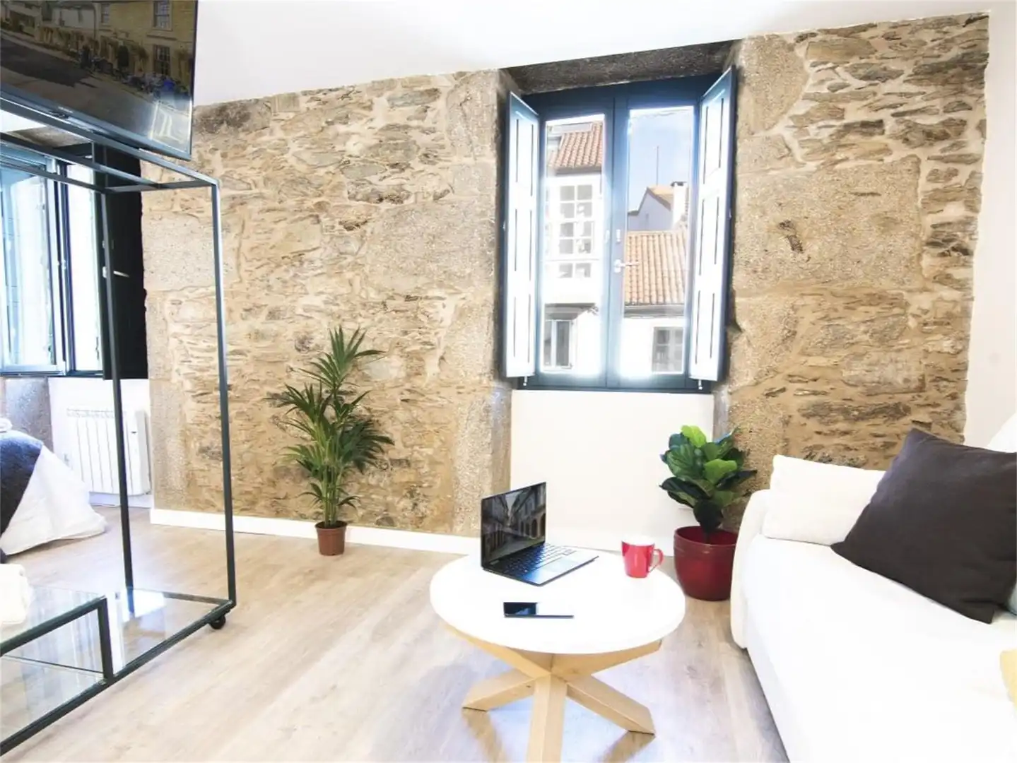 Wohnung zur Miete in Rúa Das Rodas, Casco Histórico Wohnung zur Miete in Rúa Das Rodas, Casco Histórico