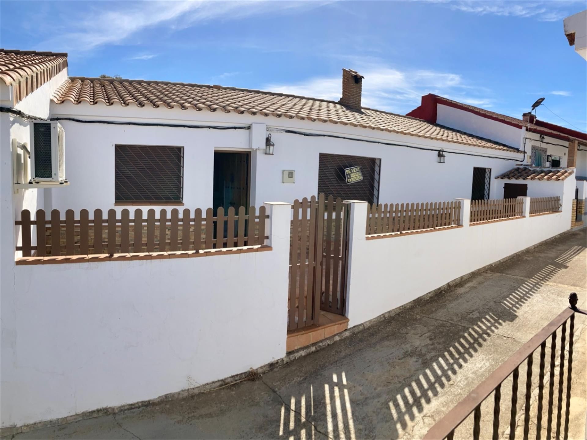Pis de lloguer a Calle Moguer, Calañas
