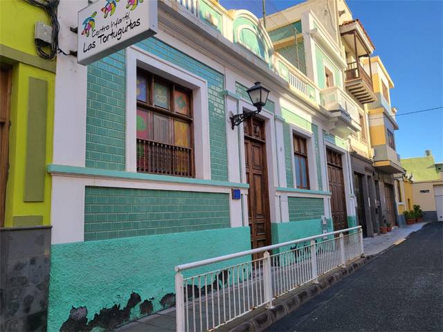 Casa adosada en Venta en Calle Abreu y Galindo en Vegueta
