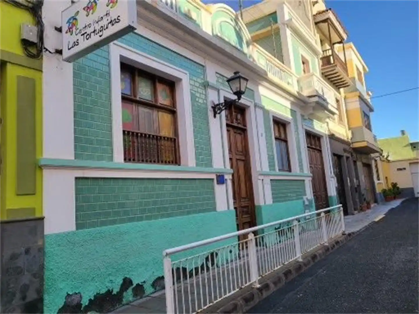 Detached homes for sale in Calle Abreu y Galindo, Vegueta Exterior view of Detached homes for sale in Las Palmas de Gran Canaria with Terrace and Balcony