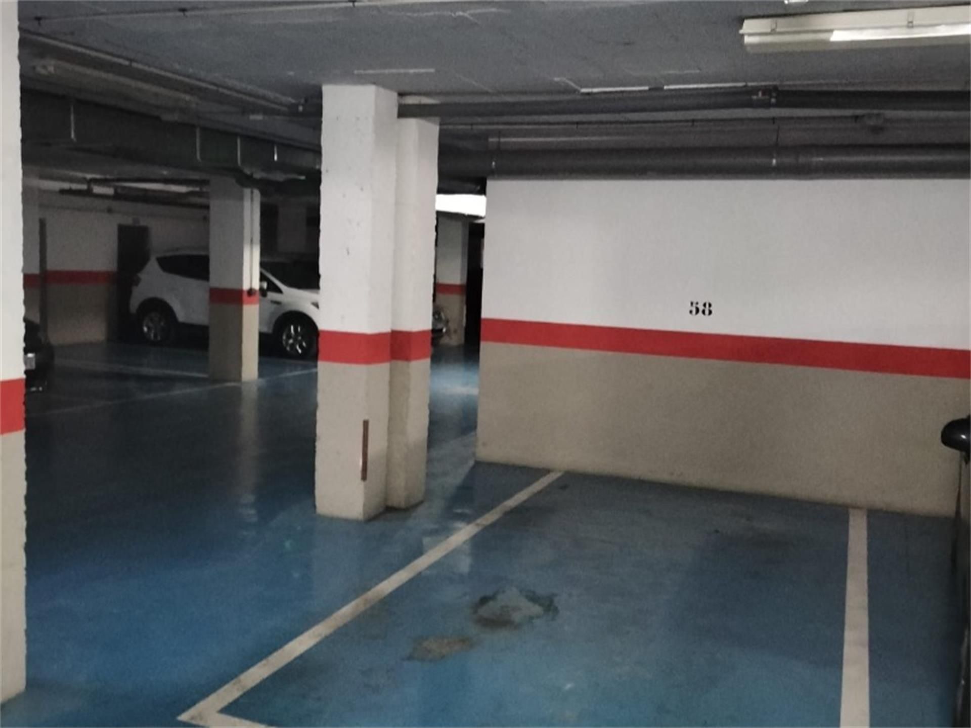 Aparcament de Garatge en venda en Antequera
