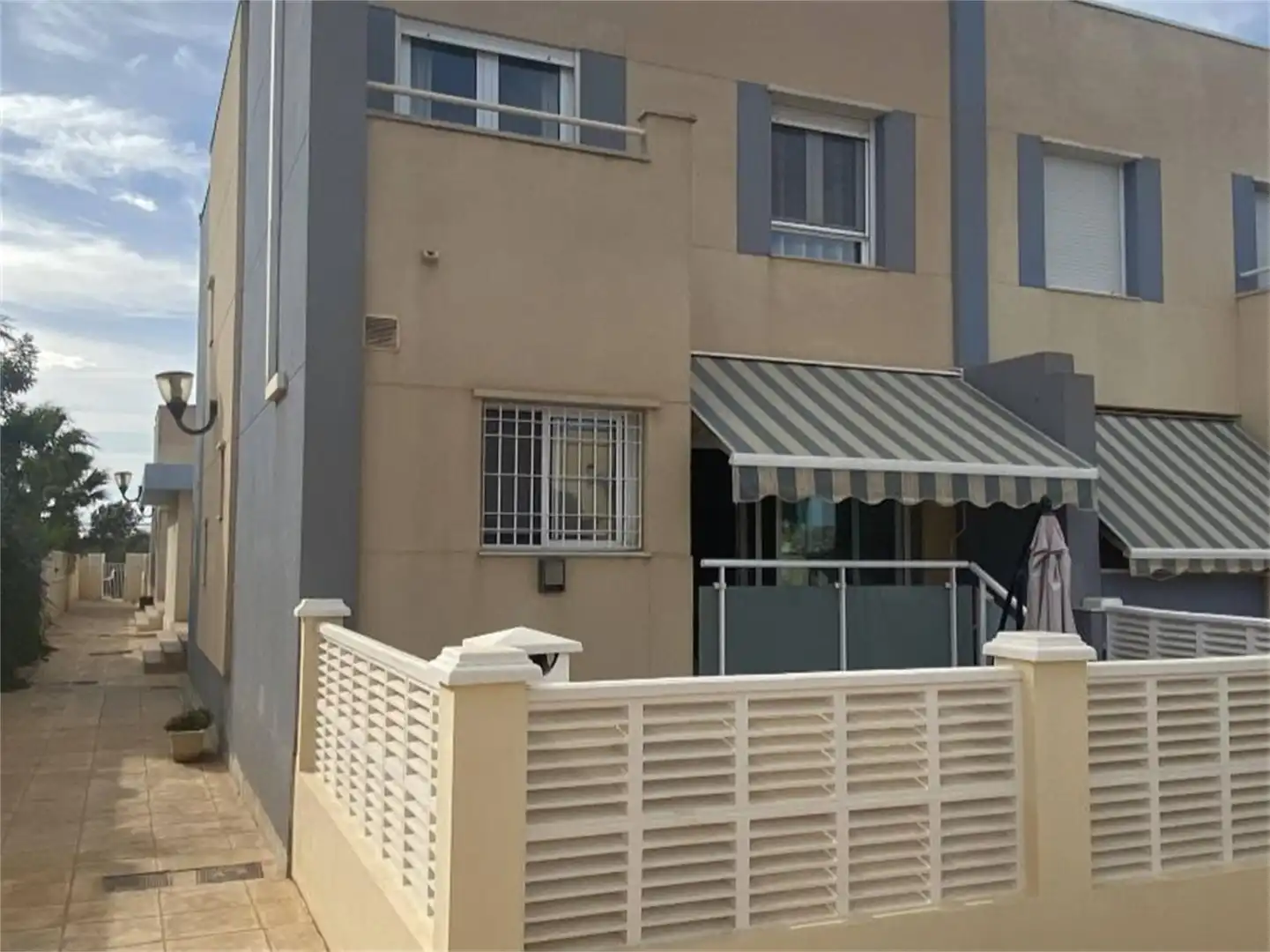 Duplexes for sale in Calle Arbolada, Almerimar Exterior view of Duplexes for sale in El Ejido with Air Conditioner, Terrace and Swimming Pool