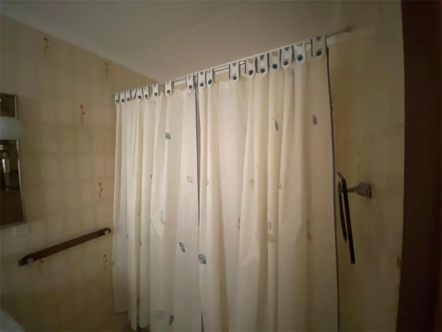 Piso en venta en Calle Feijoó, El Algar Baño de Piso en venta en Cartagena