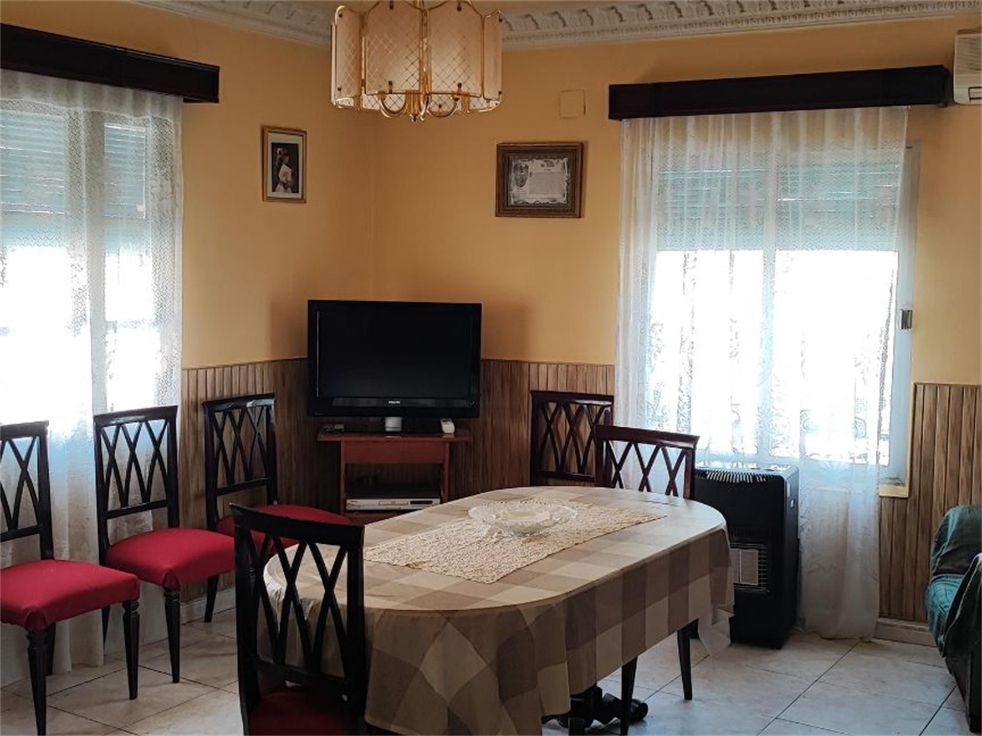 Comedor de Casa o chalet en venta en Aranjuez con Aire acondicionado, Calefacción y Jardín privado