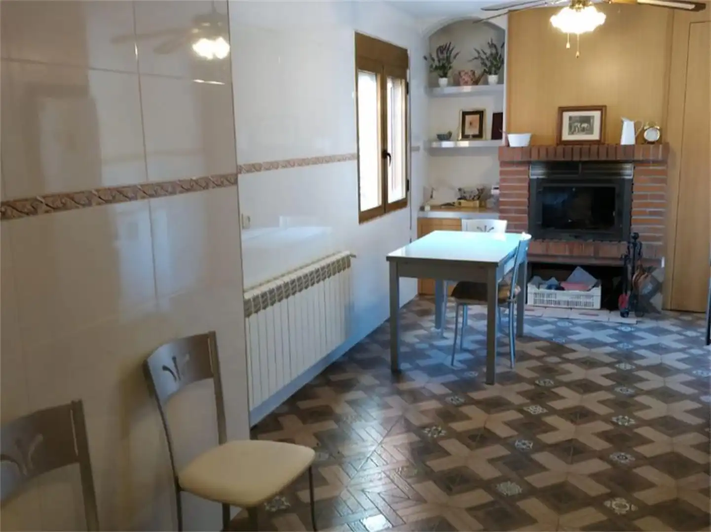 Cuina de Casa o xalet en venda en Madrigueras amb Terrassa i Balcó
