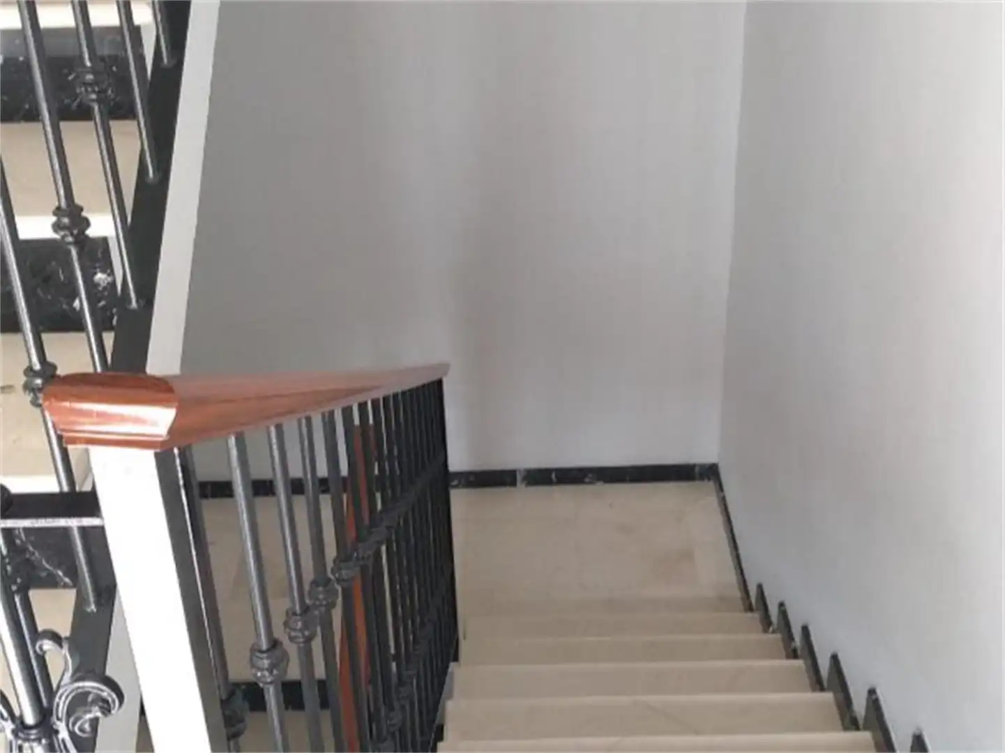 Flat for sale in Calle Moralejo, Estepa Flat for sale in Estepa with Terrace and Balcony