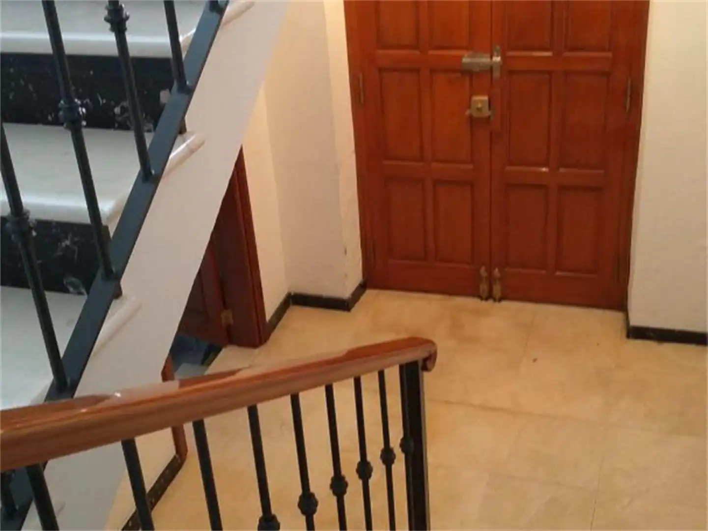 Flat for sale in Calle Moralejo, Estepa Flat for sale in Estepa with Terrace and Balcony