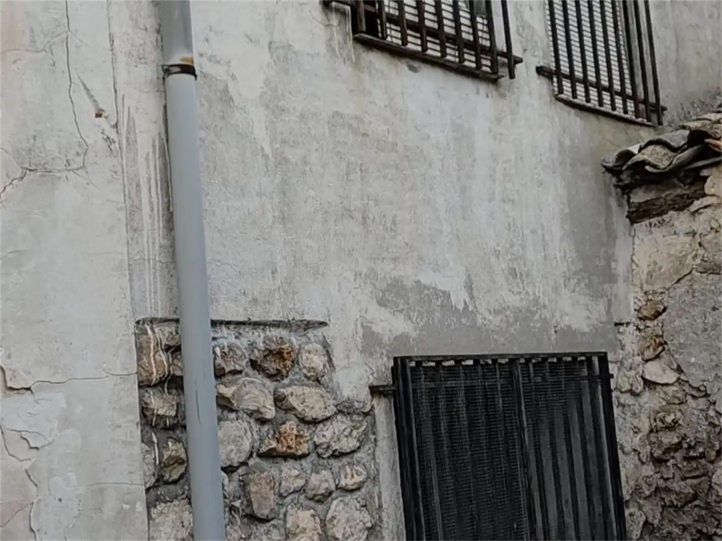 Flat for sale in Calle la Iglesia, Sacedón Exterior view of Flat for sale in Sacedón with Private garden and Furnished