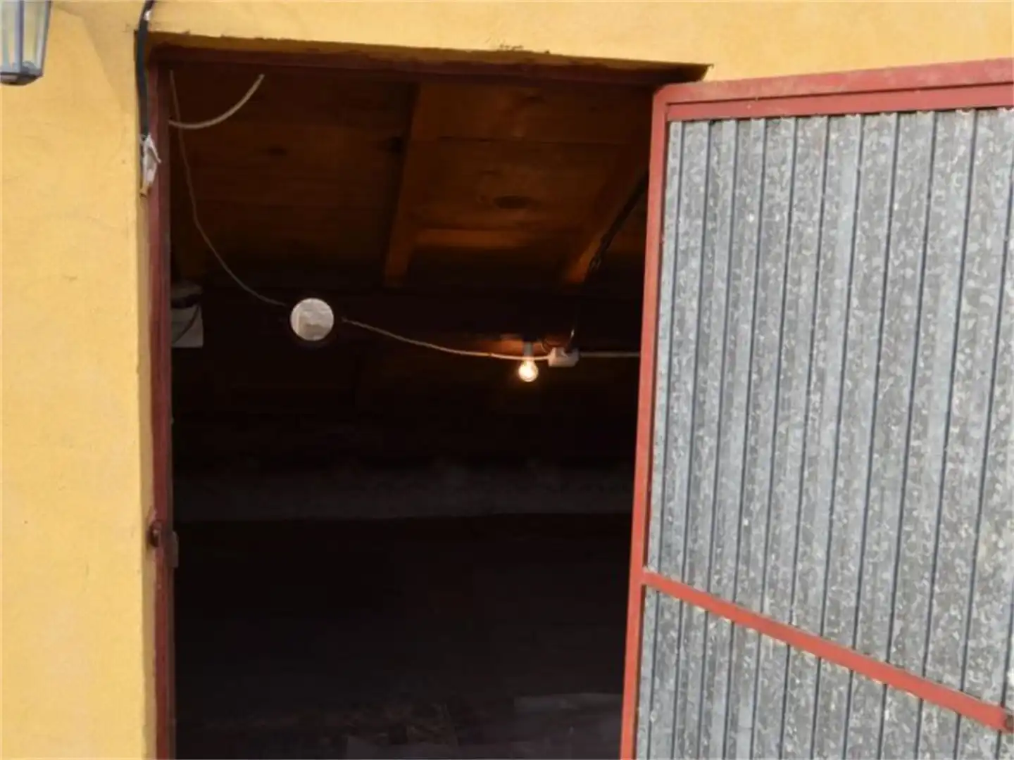 Planta baja en venta en Calle de las Bodegas, Traspinedo Planta baja en venta en Traspinedo con Jardín privado y Amueblado