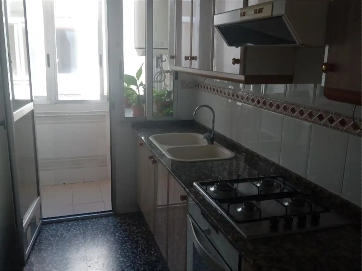 Habitación en Calle Pérez Galdós, Avenida de la Paz Cocina de Piso para compartir en Xirivella con Balcón
