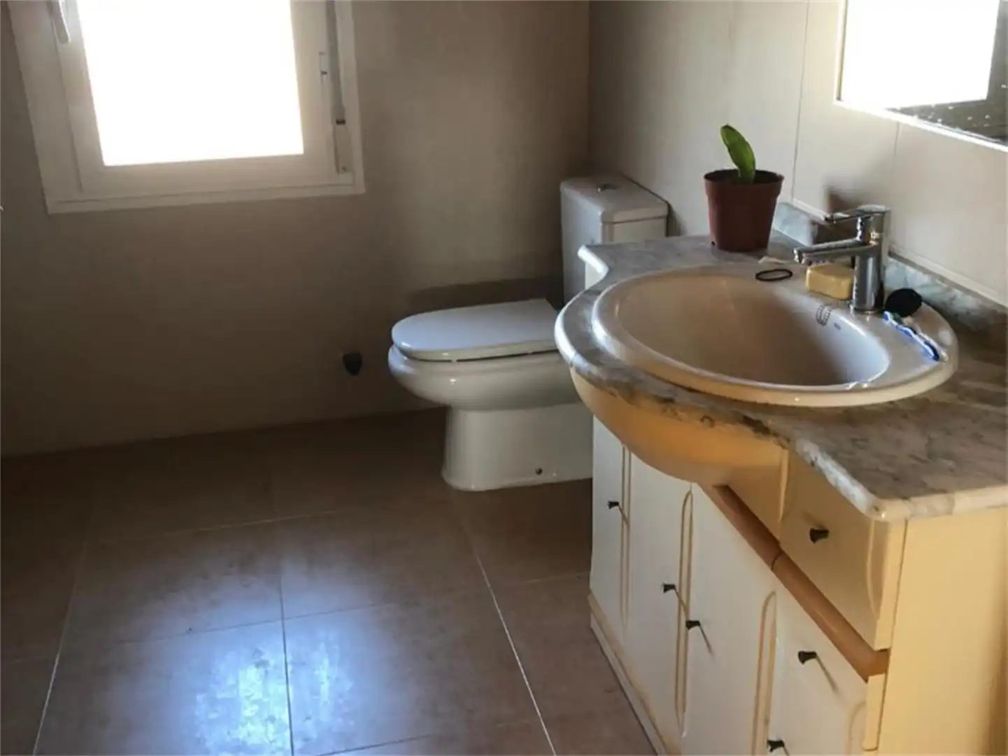 Houses for sale in Campillo Bathroom of Houses for sale in Lorca with Air Conditioner, Terrace and Balcony