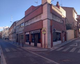 Vista exterior de Casa adosada en venda en Guadalajara Capital amb Calefacció, Terrassa i Forn