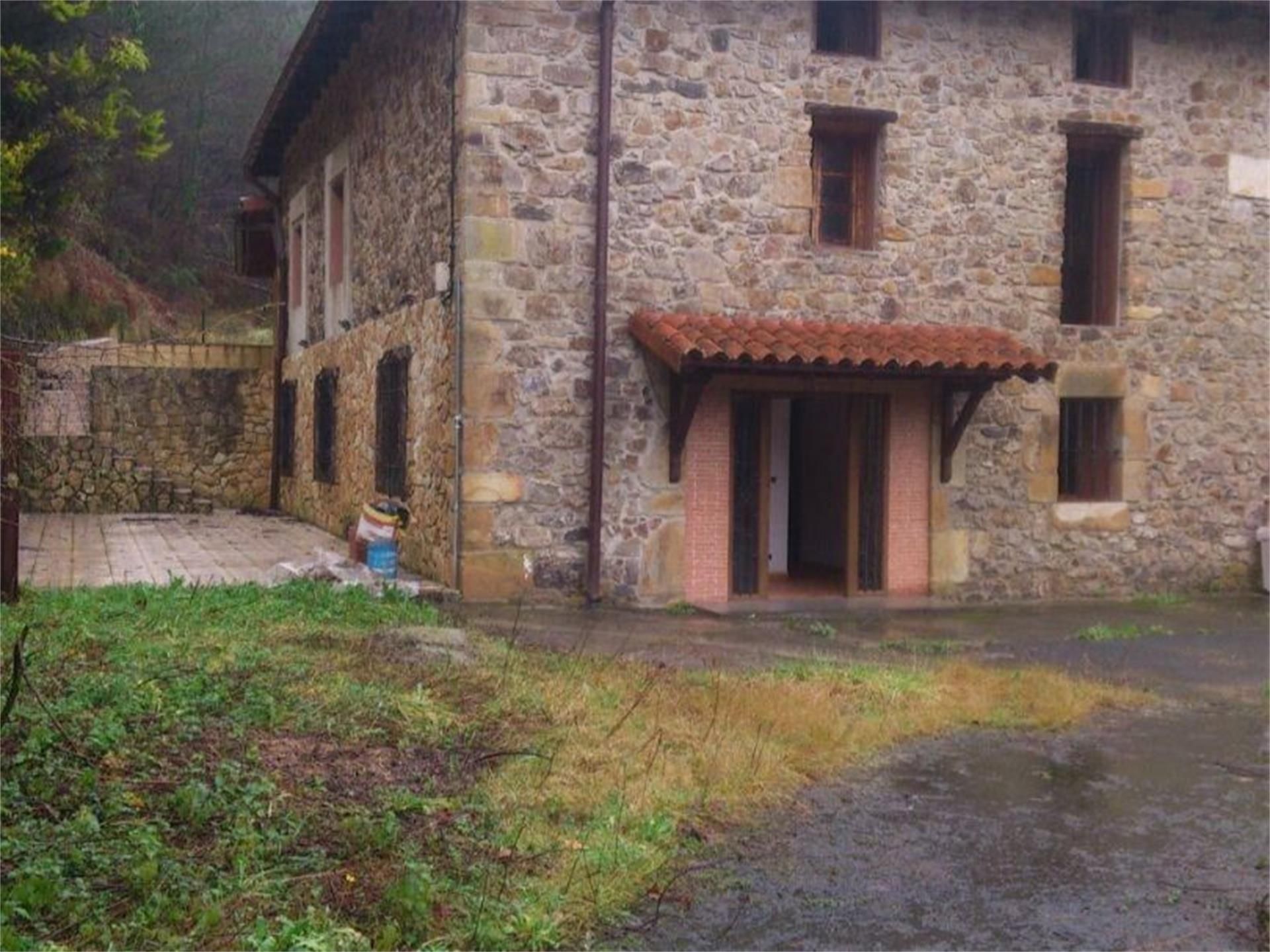 Vista exterior de Finca rústica en venda en Munitibar-Arbatzegi Gerrikaitz amb Jardí privat i Terrassa