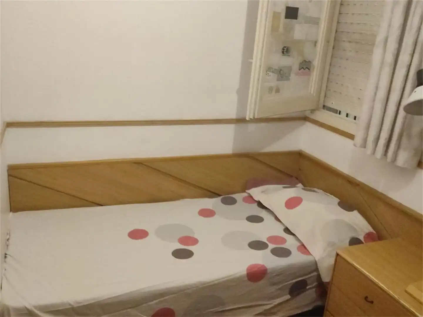 Room in Avinguda Jaume Recoder, Centre Bedroom of Apartments for share in Mataró with Furnished