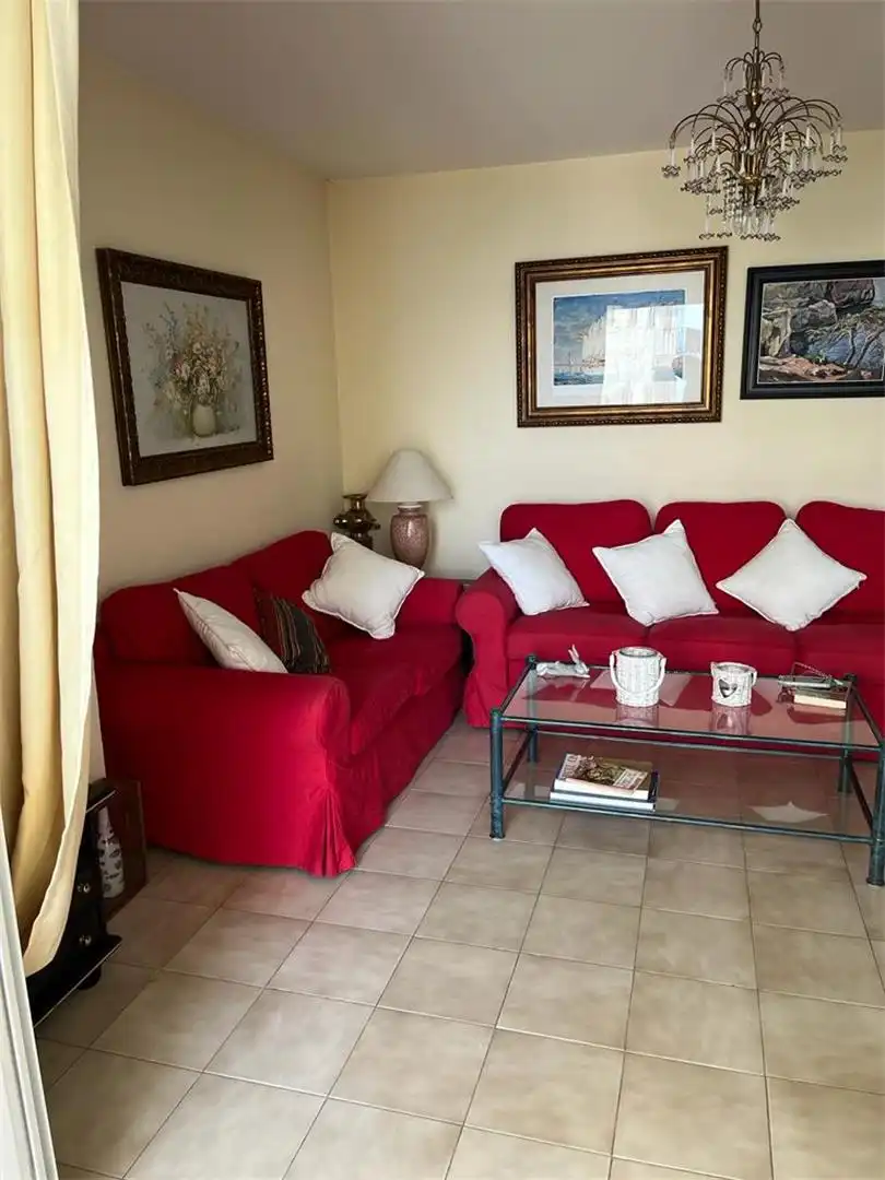 Flat for rent in Avenida Luis Rocafort, Sanxenxo pueblo