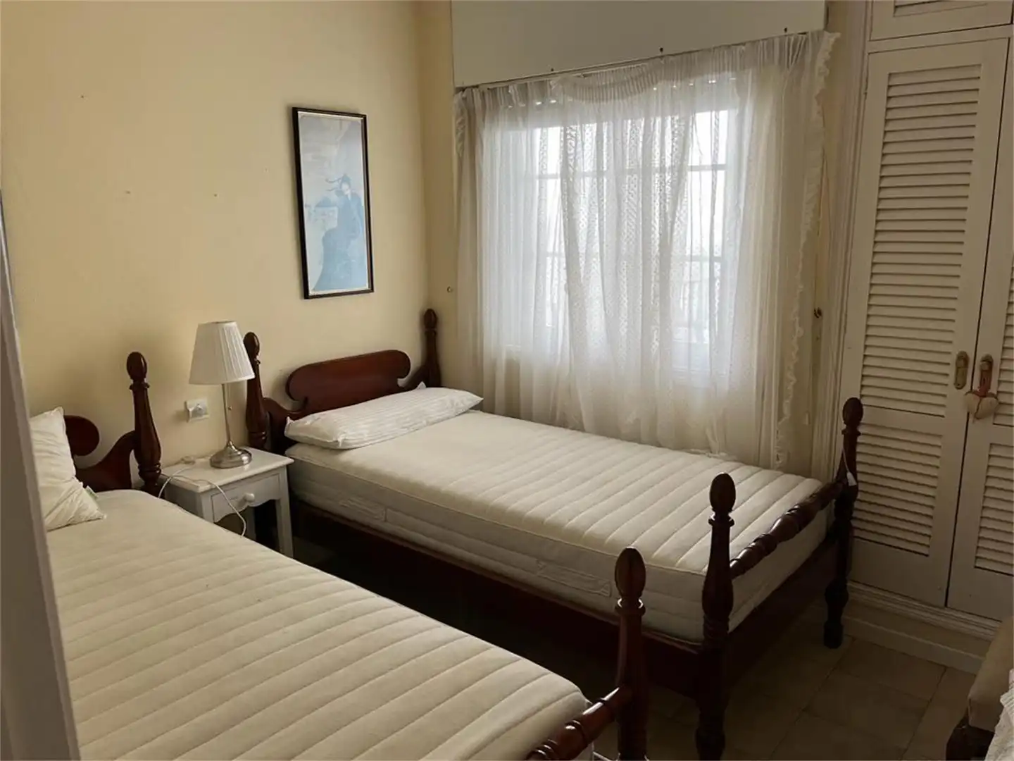 Flat for rent in Avenida Luis Rocafort, Sanxenxo pueblo