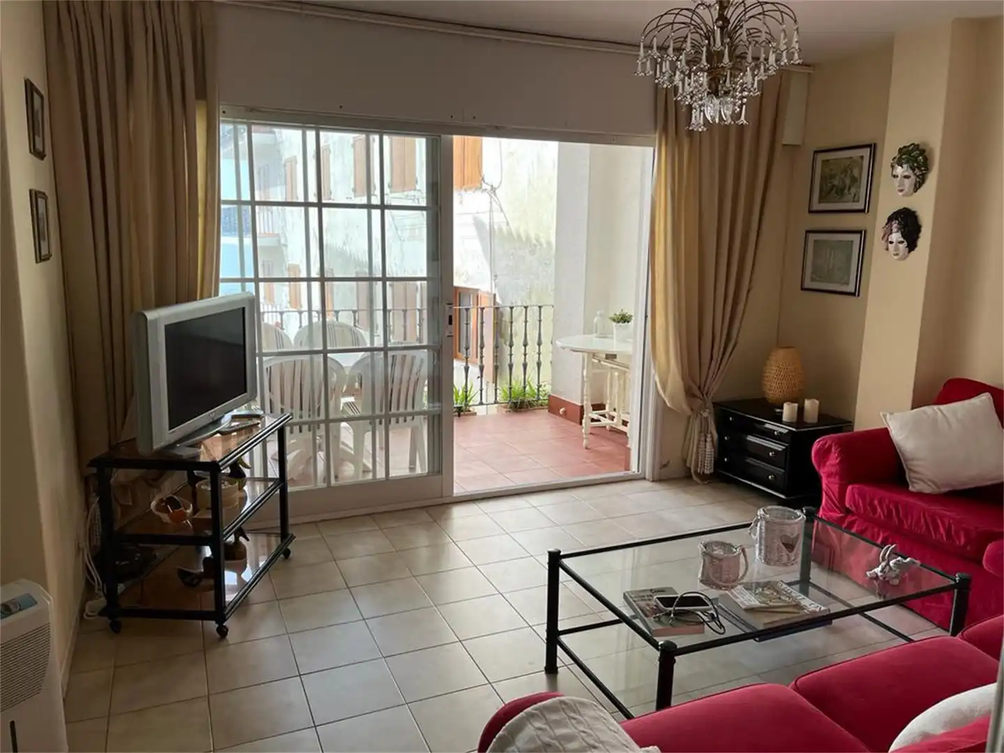 Flat for rent in Avenida Luis Rocafort, Sanxenxo pueblo