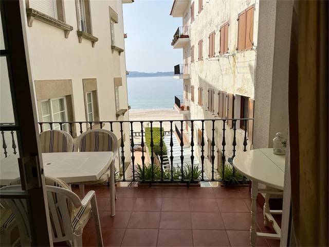 Piso en Alquiler en Avenida Luis Rocafort, 1A en Sanxenxo pueblo