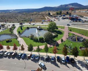 Vista exterior de Àtic en venda en Soria Capital  amb Terrassa i Balcó