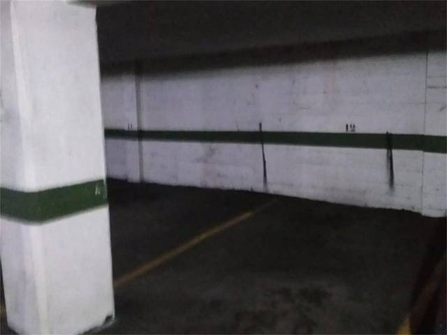 Garaje en Venta en Rúa de Menéndez Pelayo en Camelias - Pi y Margall
