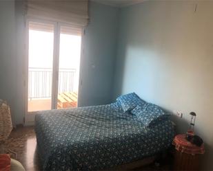 Bedroom of Flat to share in Las Gabias  with Air Conditioner, Terrace and Balcony