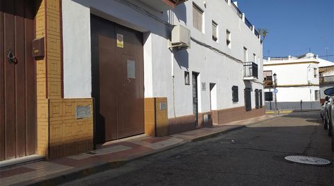 Foto 2 de Casa adosada en venta en Calle la Viña, Almonte ciudad, Almonte