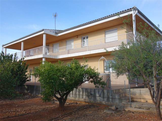 Piso en Venta en Cuadra Natora en Ciutat del Transport - La Salera