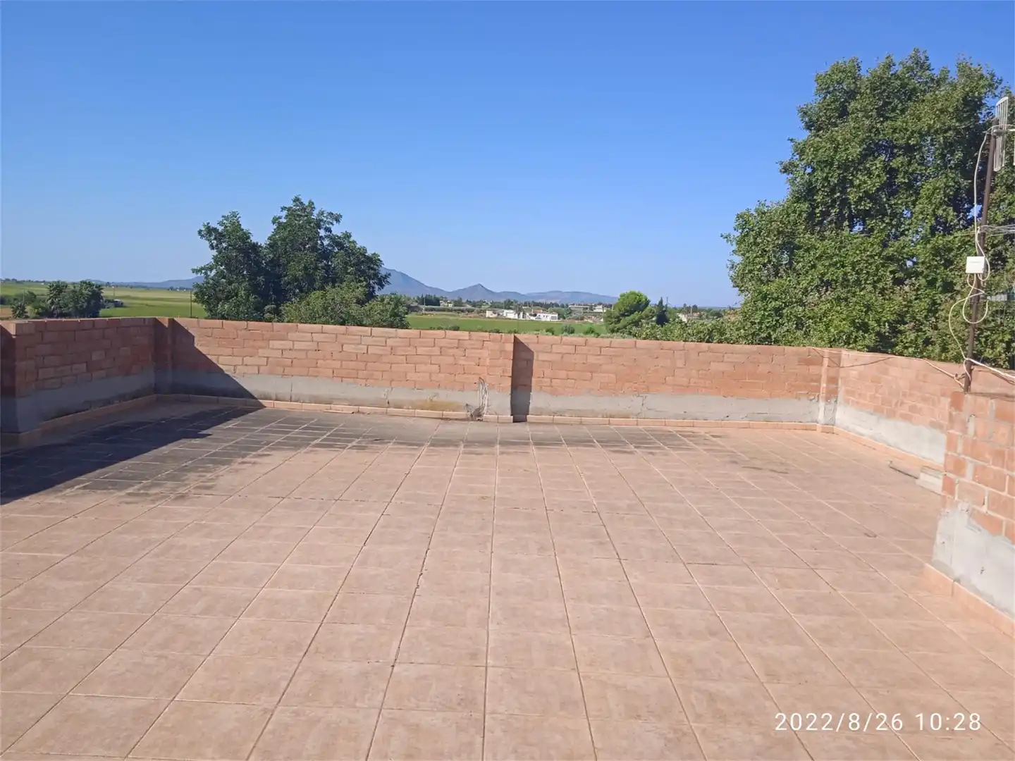 Terrasse von Einfamilien-Reihenhaus zum Verkauf in Camarles mit Terrasse