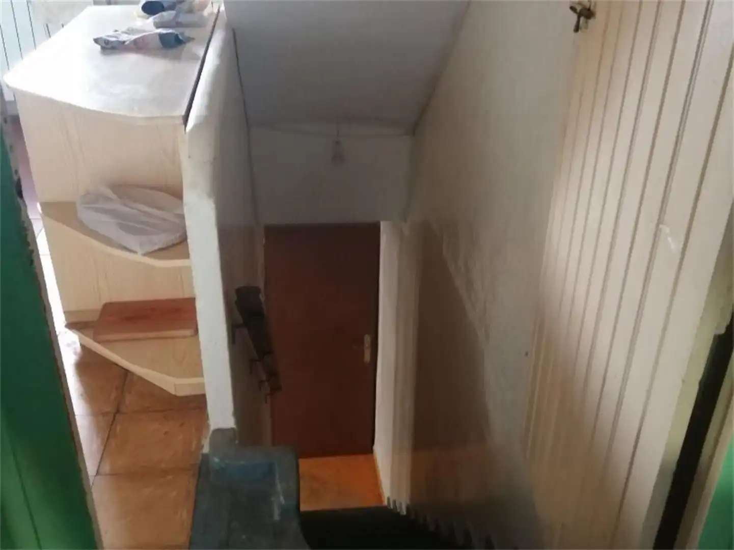 Casa adosada en venta en Calle Real, Almazán Casa adosada en venta en Almazán con Calefacción y Amueblado