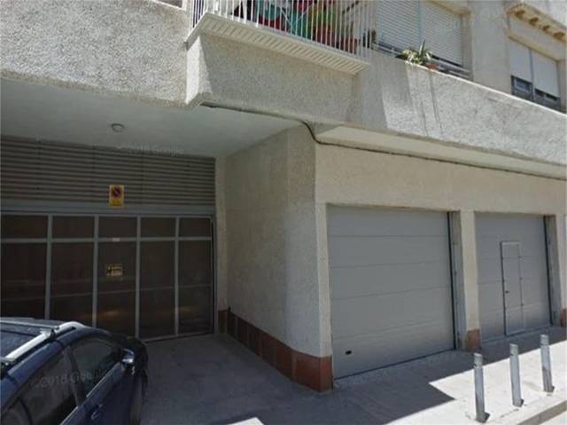 Garaje en Alquiler en Calle Los Talleres en La Viña