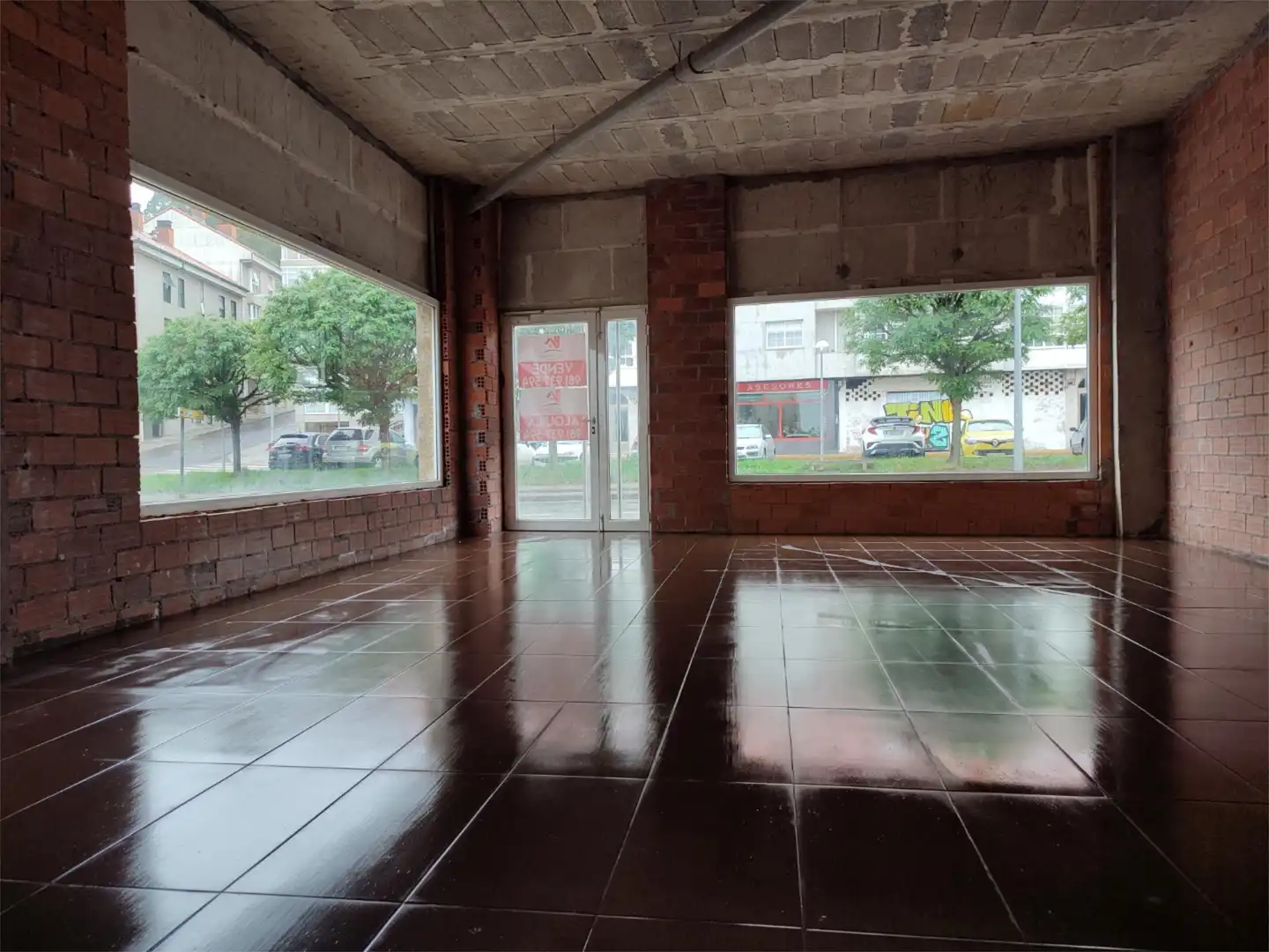 Local en venta en Rúa Valiño, San Lázaro - Meixonfrío Local en venta en Santiago de Compostela