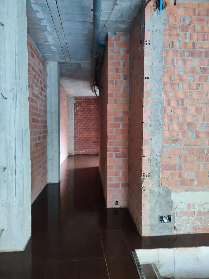 Local en venta en Rúa Valiño, San Lázaro - Meixonfrío Local en venta en Santiago de Compostela