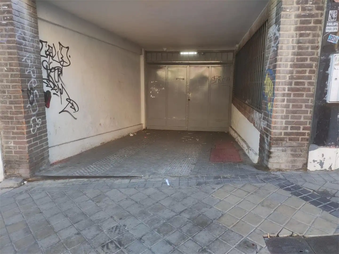 Parking of Garage for rent in Madrid